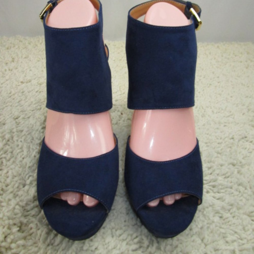 Blue Suede Nine West Sandaled  Heels 8.5 - Picture 2 of 12